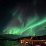 Senja Jovika In The Heart Of Mallangen 公寓