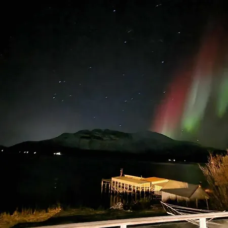 Senja Jovika In The Heart Of Mallangen * Jovik